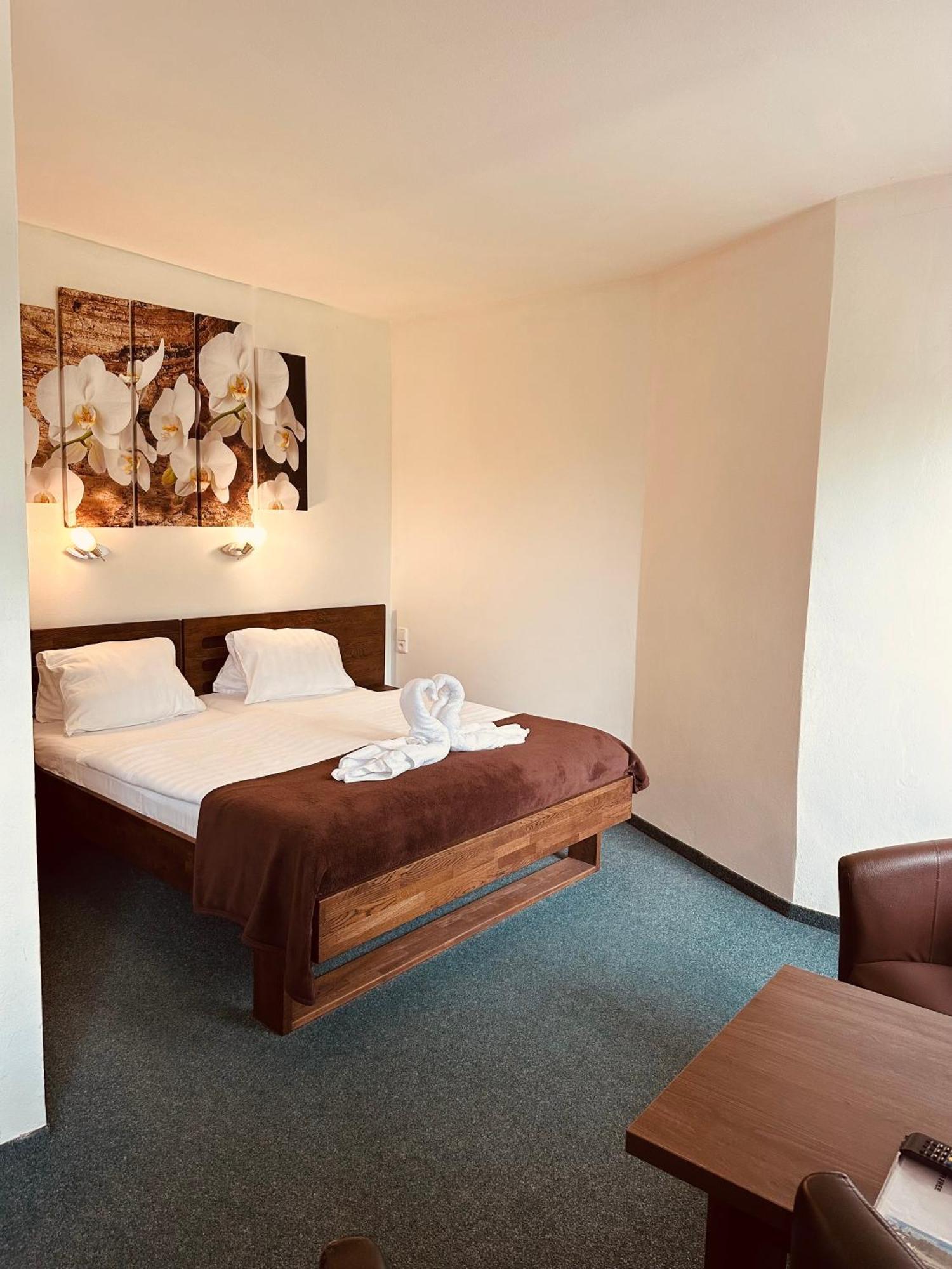 Wellness Penzion Harmonie Rohanov Прахатице Экстерьер фото